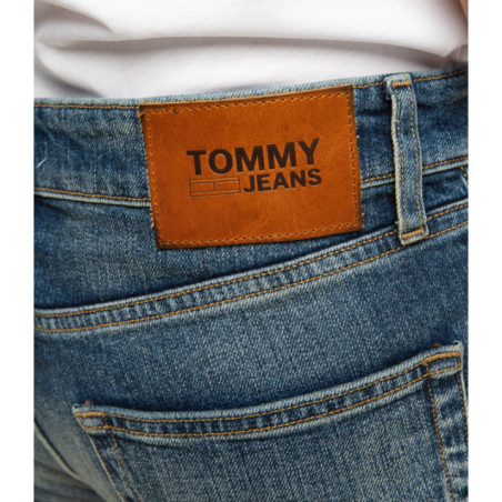 ​TOMMY HILFIGER